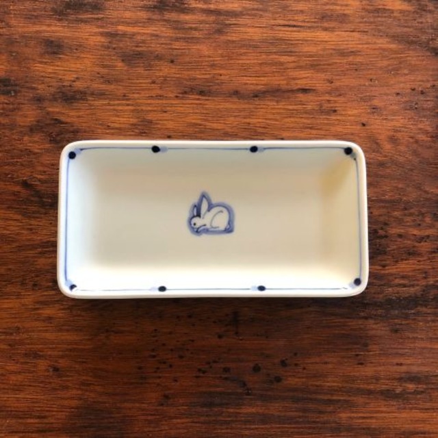 有田焼和食器　長角皿６寸(約18cm) 【うさぎ】