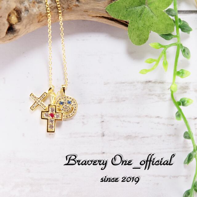 【Bravery One】Smile charm Necklace(Double cross)