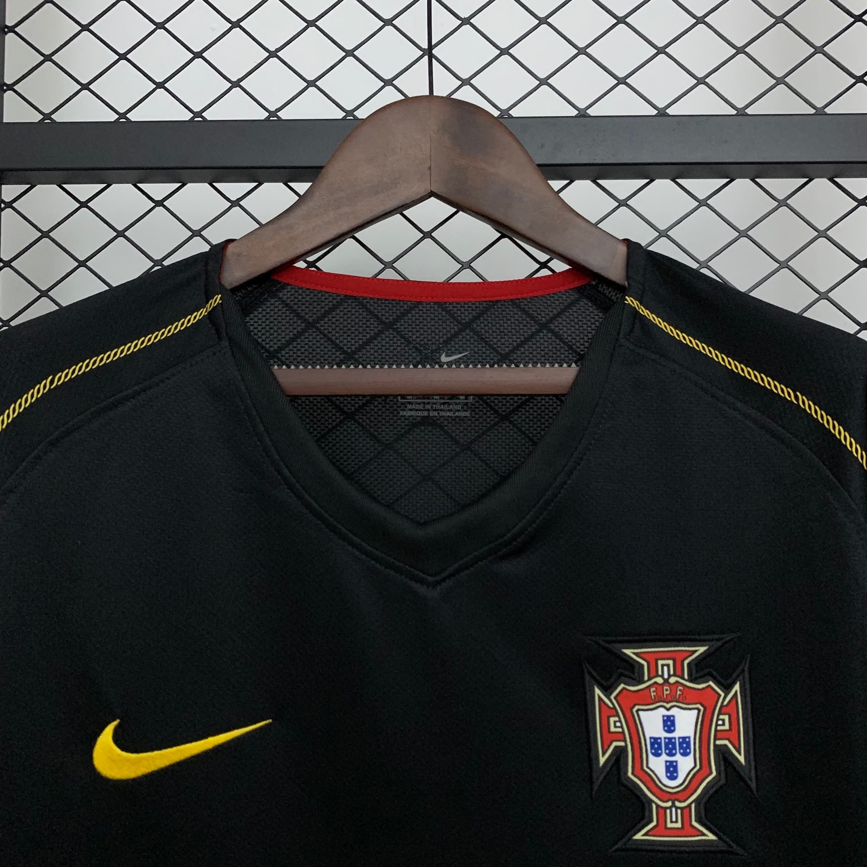 Retro Portugal 2006 Away jersey レトロ ポルトガル 2006 アウェイ