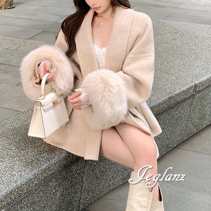 ハーフ丈 ニット コート 襟付き ボリュームファー 共ベルト 2色(M5663)τ