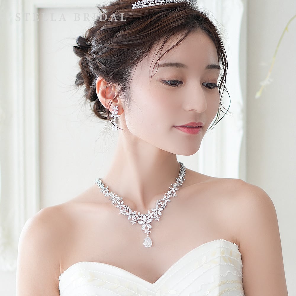 キュービックジルコニア ブライダル イヤリング・ピアス マーキス