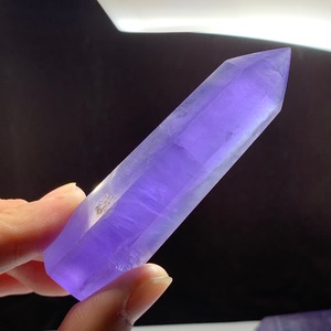 8.希少カラー・すみれ色フローライトポイント