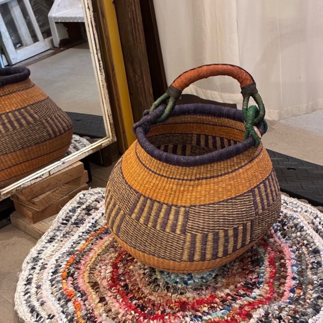 Burkina Faso Bolga Basket Pot　ブルキナファソ　ボルガバスケット　ポット　E　アフリカ　カゴ　籠　ワンハンドル　インテリア収納　1点もの　グルスィバスケット　ブルキナバスケット