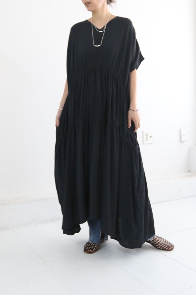レーヨン ティアードドレス /  RAYON TIERED DRESS(26S33009E)