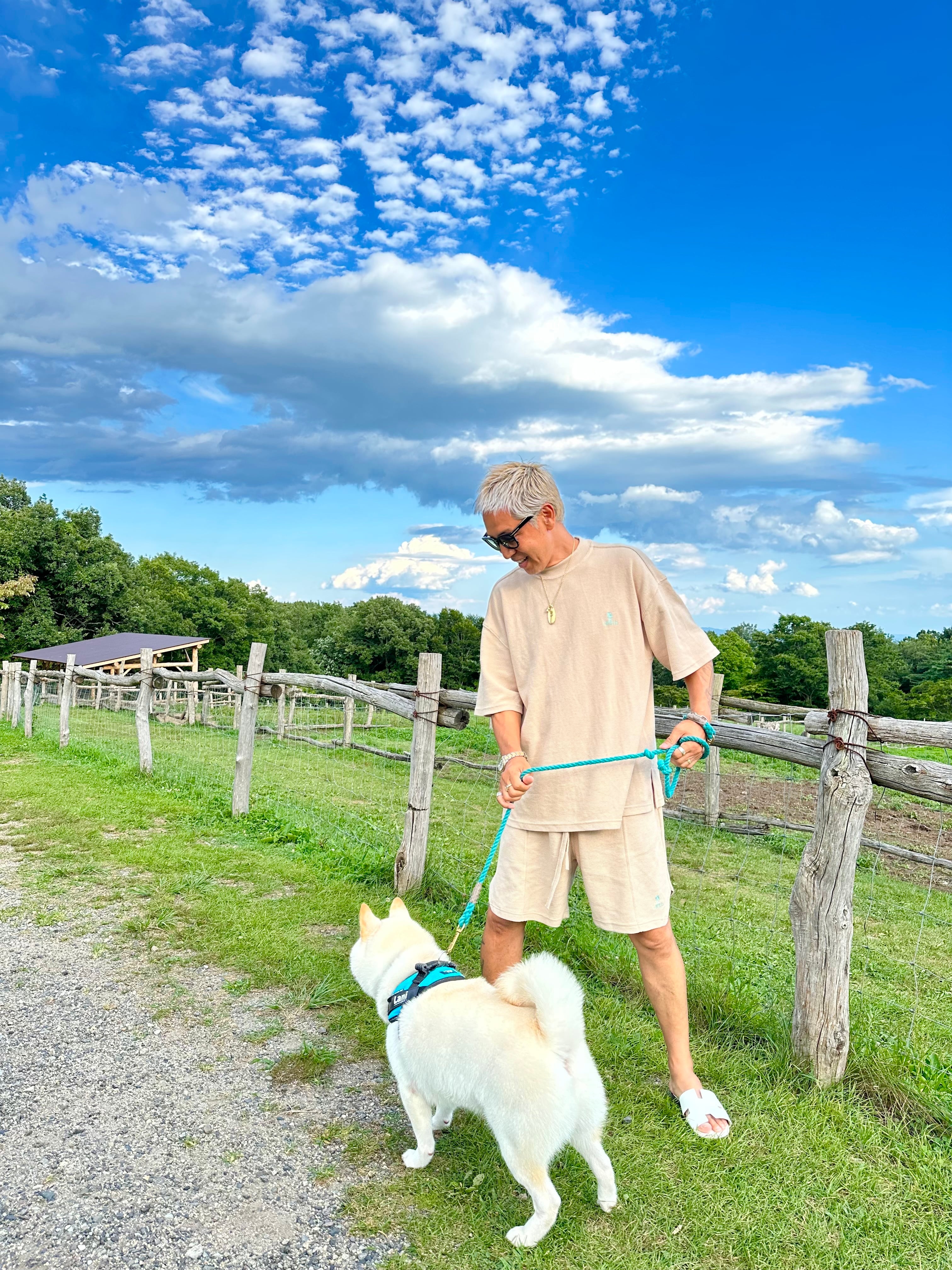 LIFE is 刺繍ワッフルセットアップ¥18,000+tax(¥19,800)
