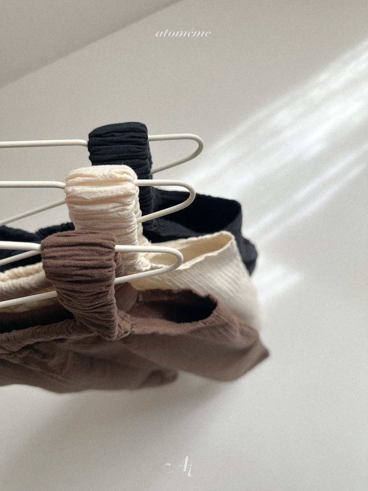 【即納】Winter berry ovarall / atomeme