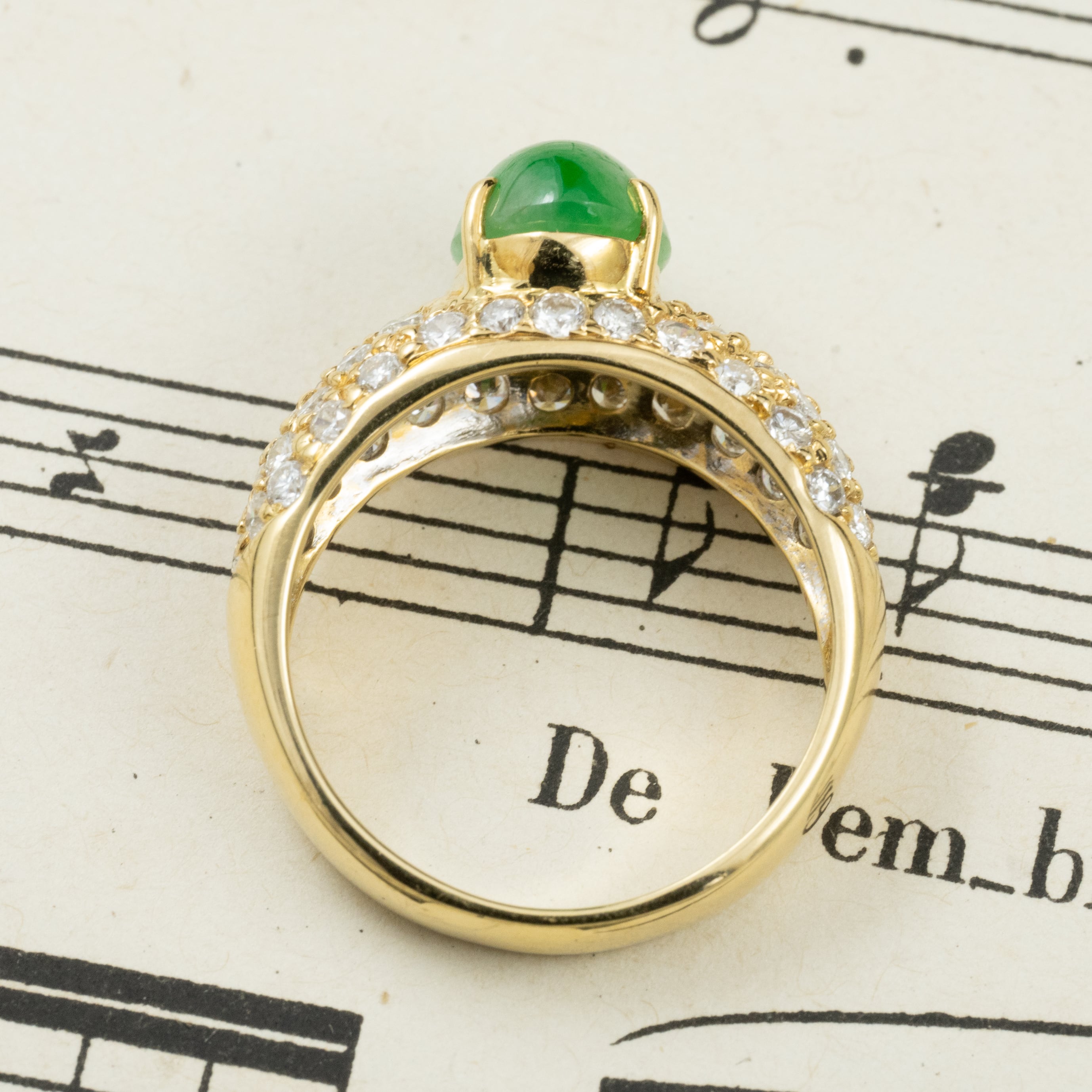 日本の作品】昭和レトロ デザイン リング K18 750 翡翠 2.58ct