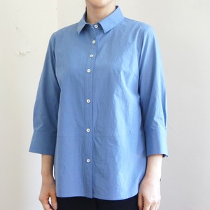 ＜SALE＞ イタリア素材の綿ポプリン　七分袖シャツ　ブルー色