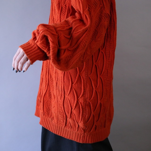 3D knitting full pattern over silhouette special sweater