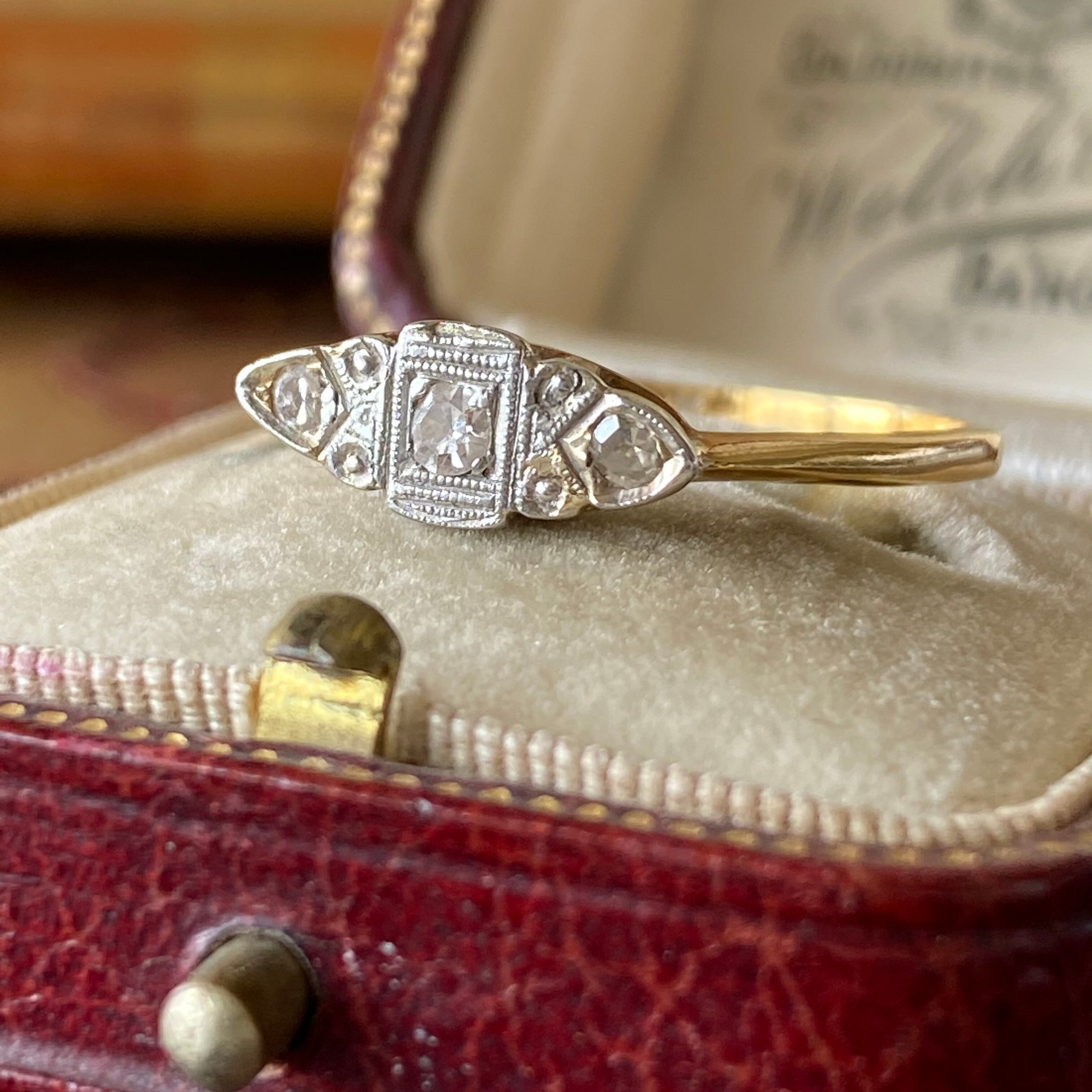 セール超高品質 貴重　イギリス アンティーク　アールデコ　銀製　パール　ダイヤモンド　リング リング