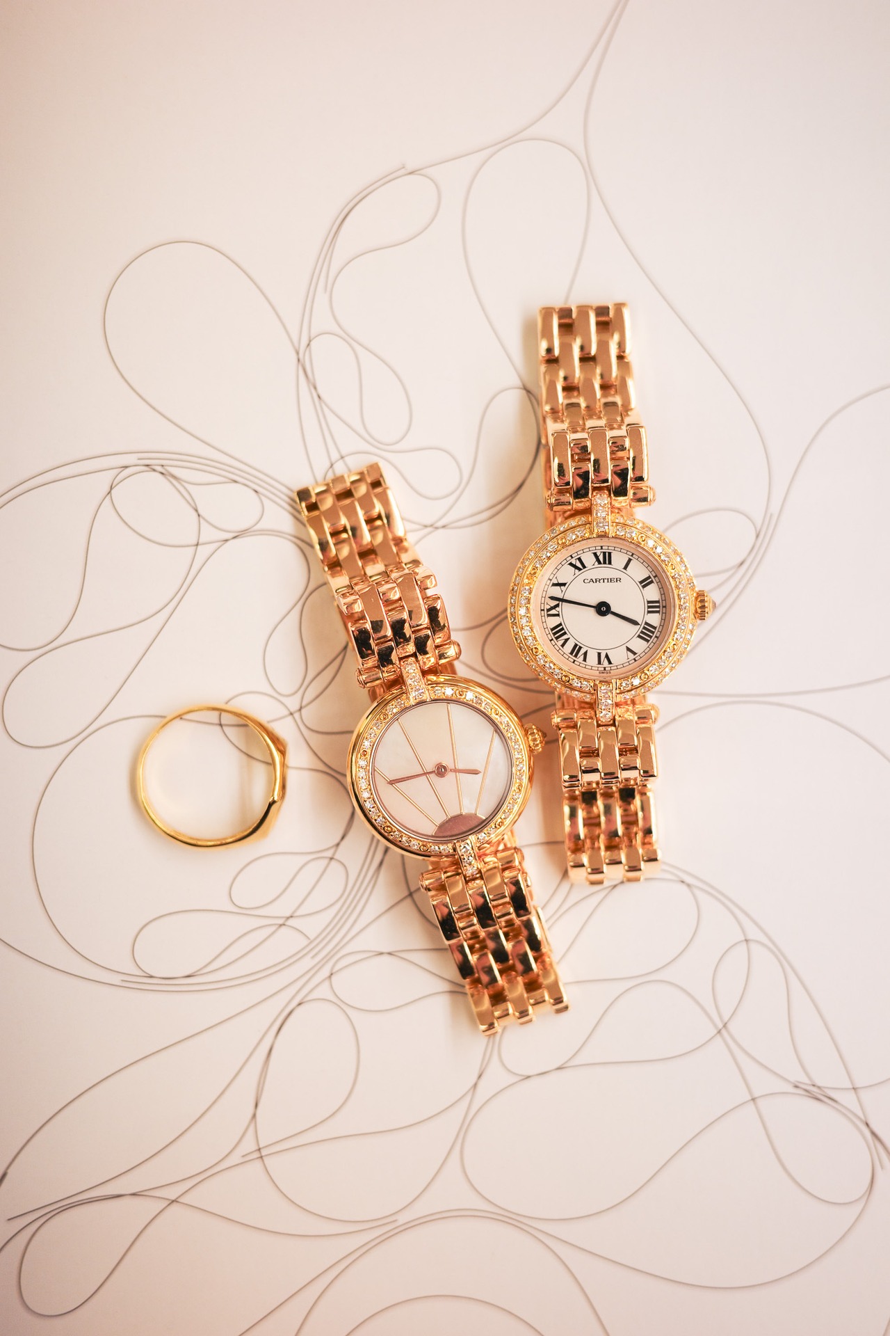 カルティエ パンテール ラウンド SM ゴールド 純正ダイヤモンド シェル文字盤