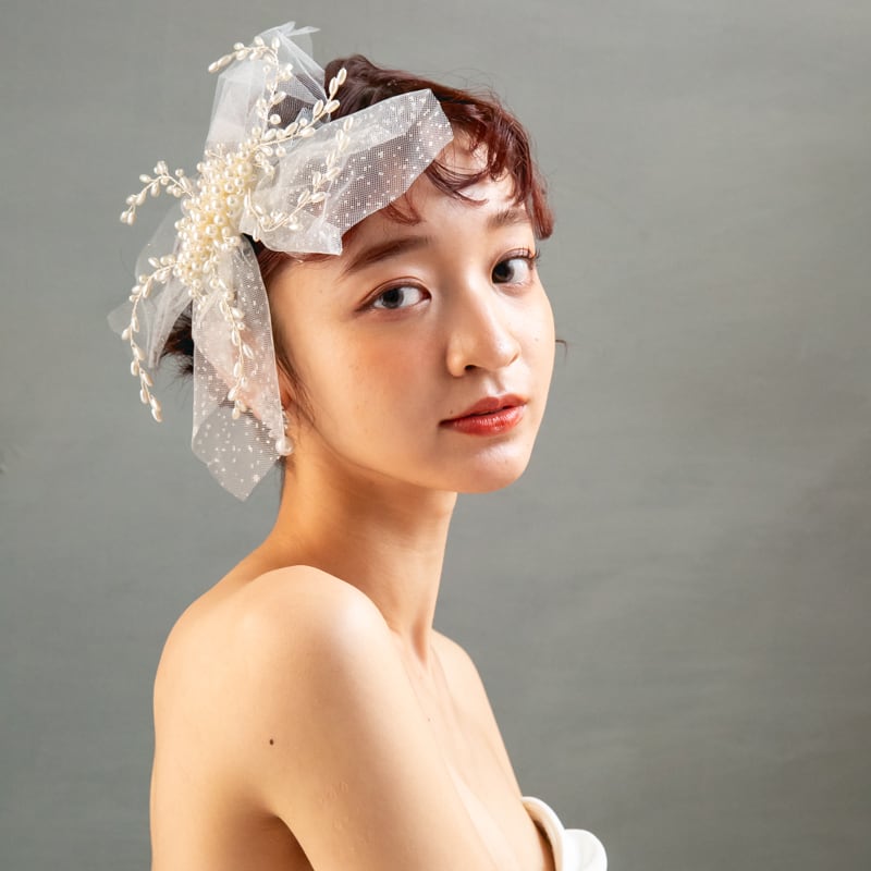 H-136 ウェディイング アクセサリー【ホワイトチュール & パール コサージュ】ブライダル 髪飾り
