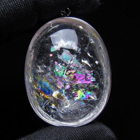 アイリスクォーツ 水晶 ペンダント 虹入り メール便可 一点物 112-14161