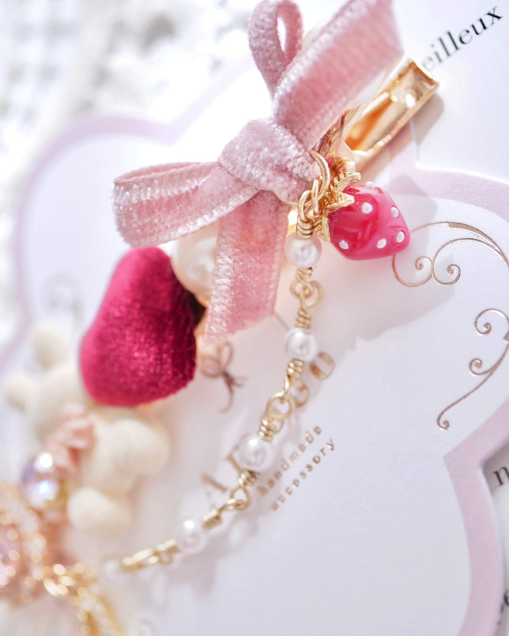 ヘアアクセサリー neco NECO NO TE / KINAKOの公式バリエーション情報｜美容・化粧品