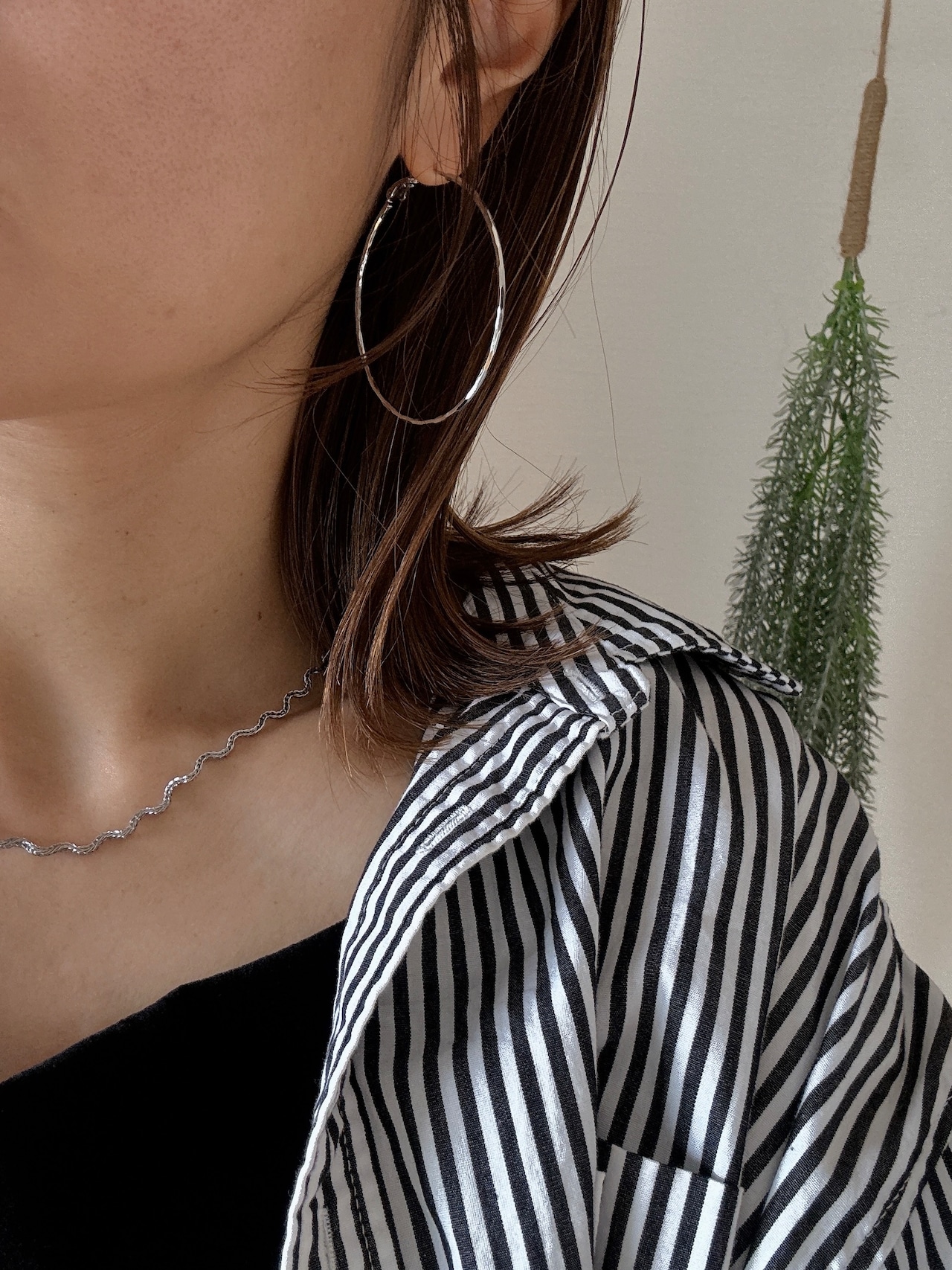 ウェーブエッジネックレス