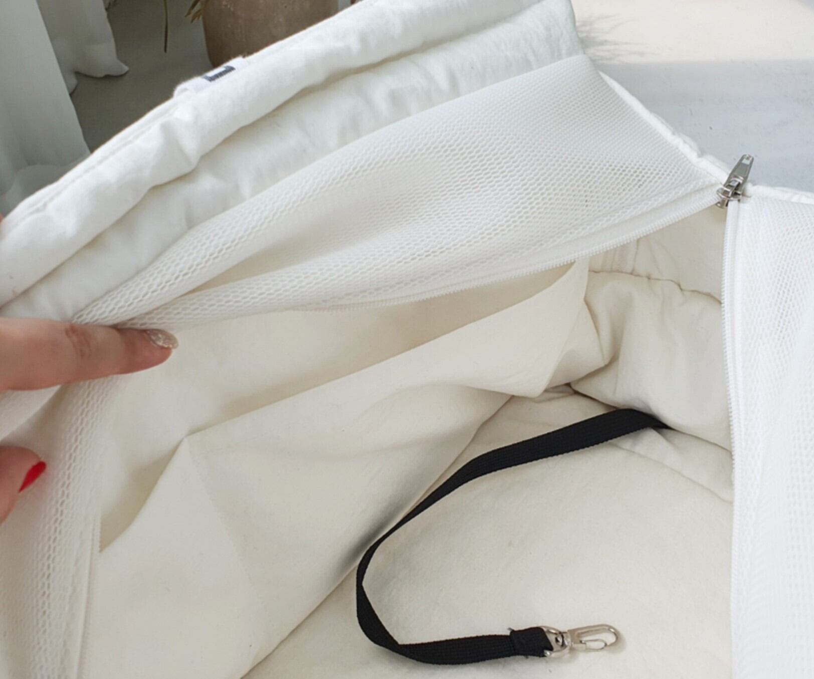 予約【DOUBLE COMMA】THECOM BAG (Ivory) | haneulpet