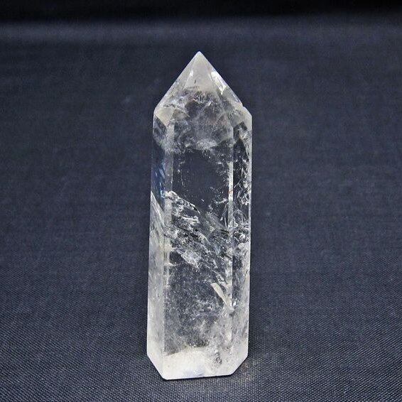水晶 六角柱 ポイント 置物 一点物 142-11116