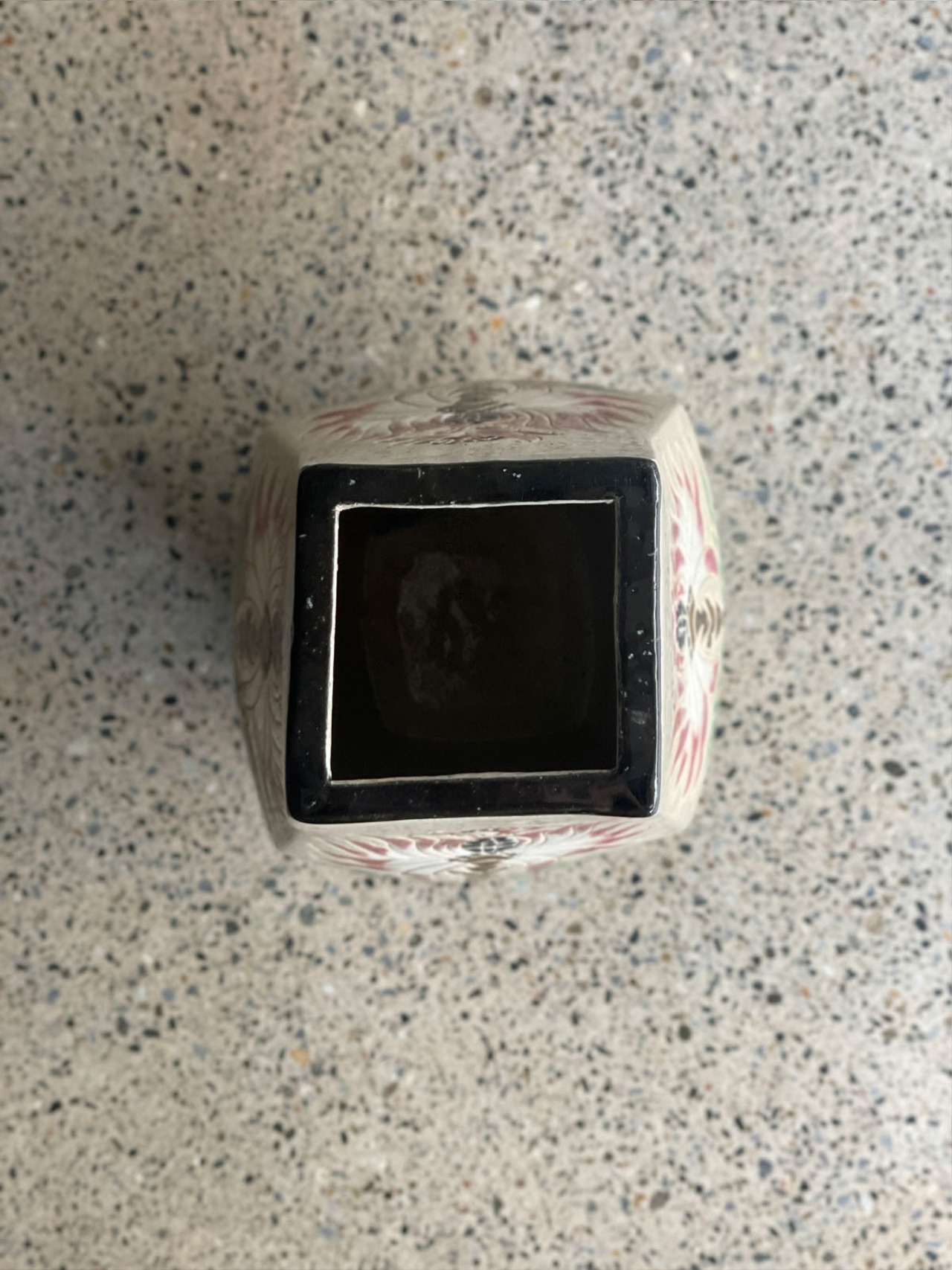 Bien Hoa／Flower vase