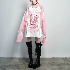 デーモンベイビーグラフィックストラップフレアスリーブロングTシャツ(2カラーあり)(lli_7170)