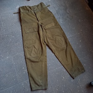 チェコ軍 M-85 ダブルニーカーゴパンツ w28inc~ used [105075]