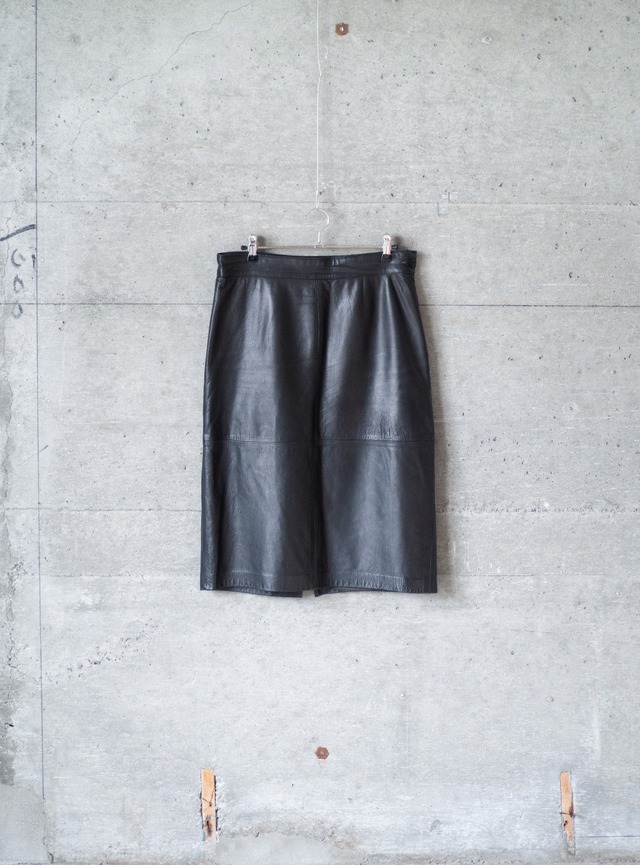 unknown used VERAPELLE pig leather skirt