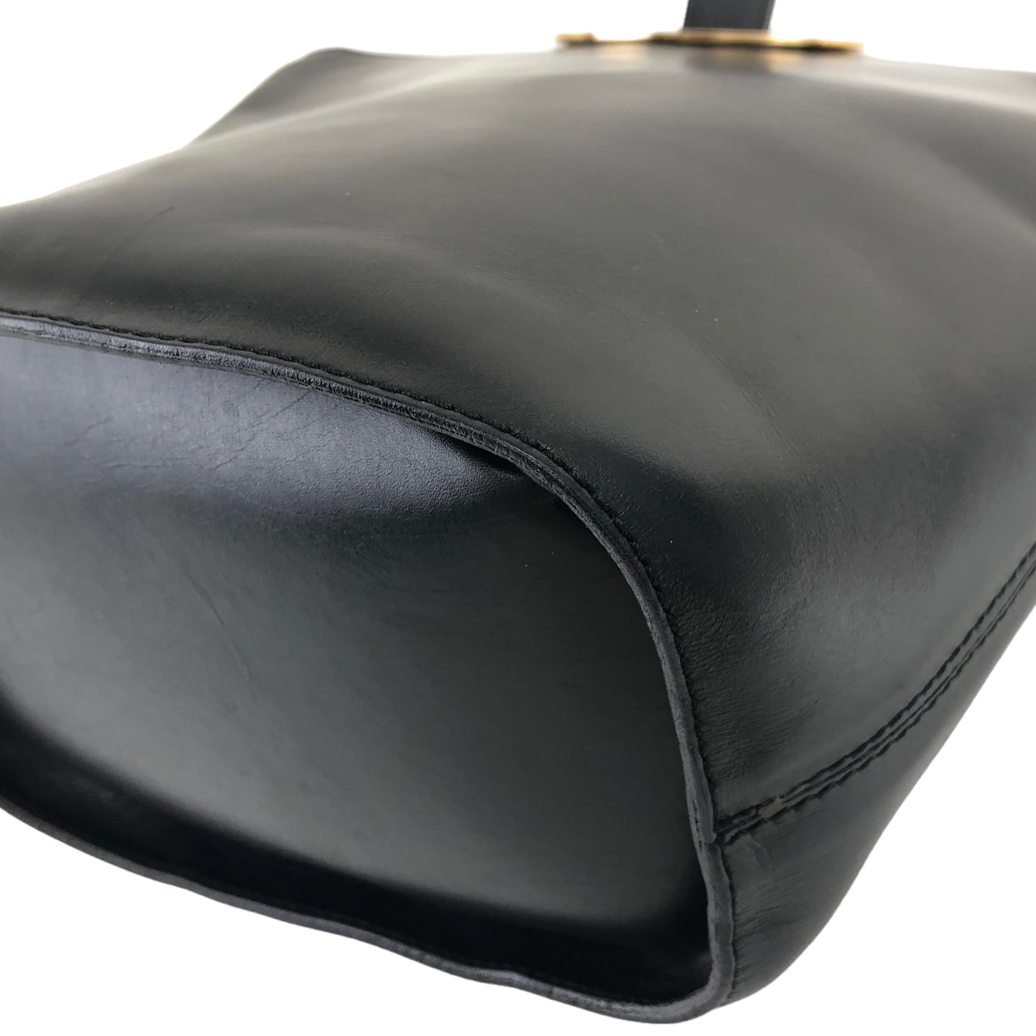 CELINE セリーヌ サークル ショルダーバッグ ブラック レザー CELINE セリーヌ サークル ショルダーバッグ ブラック レザー