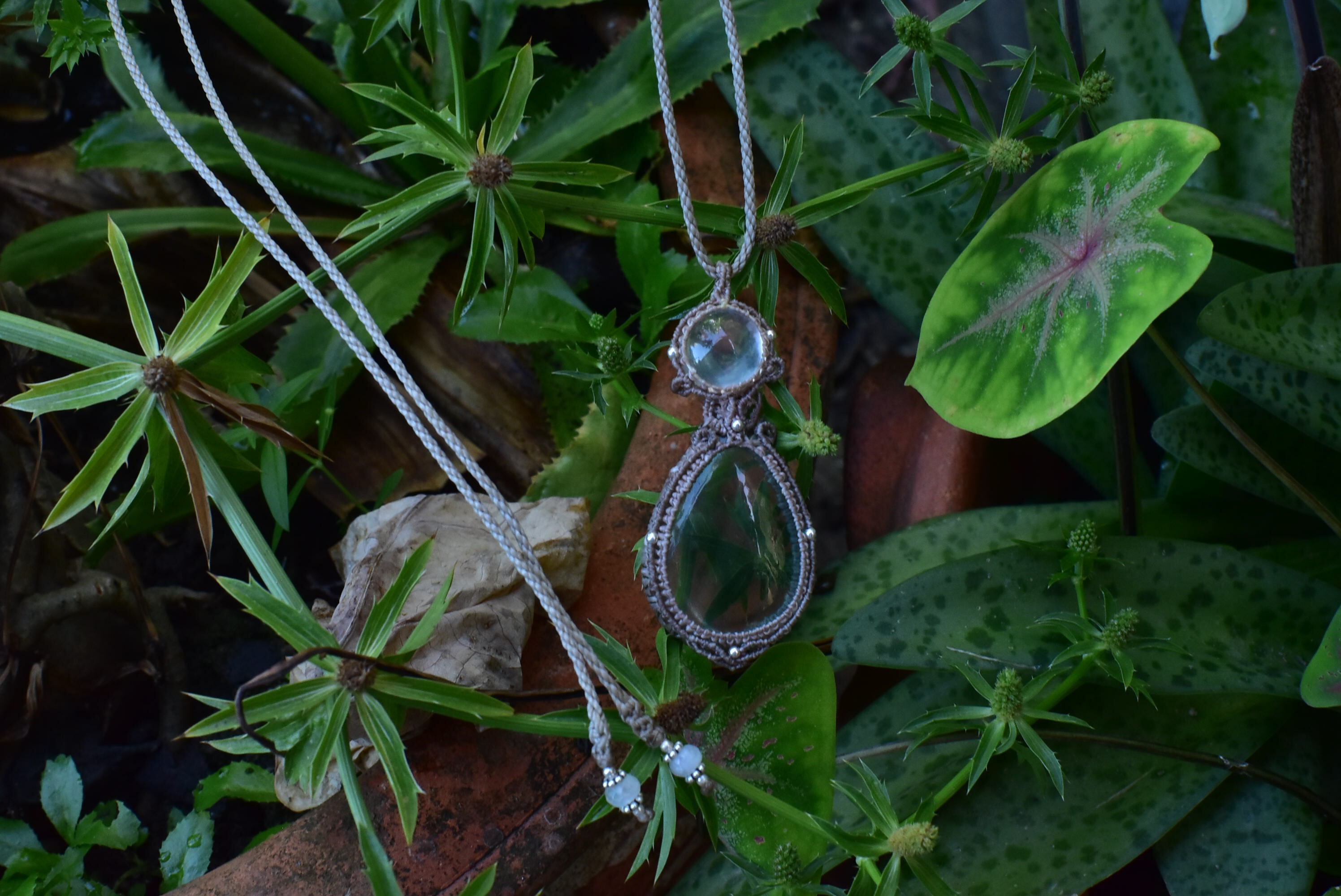 春のこもれ陽☆スターローズクォーツとフローライト マクラメ