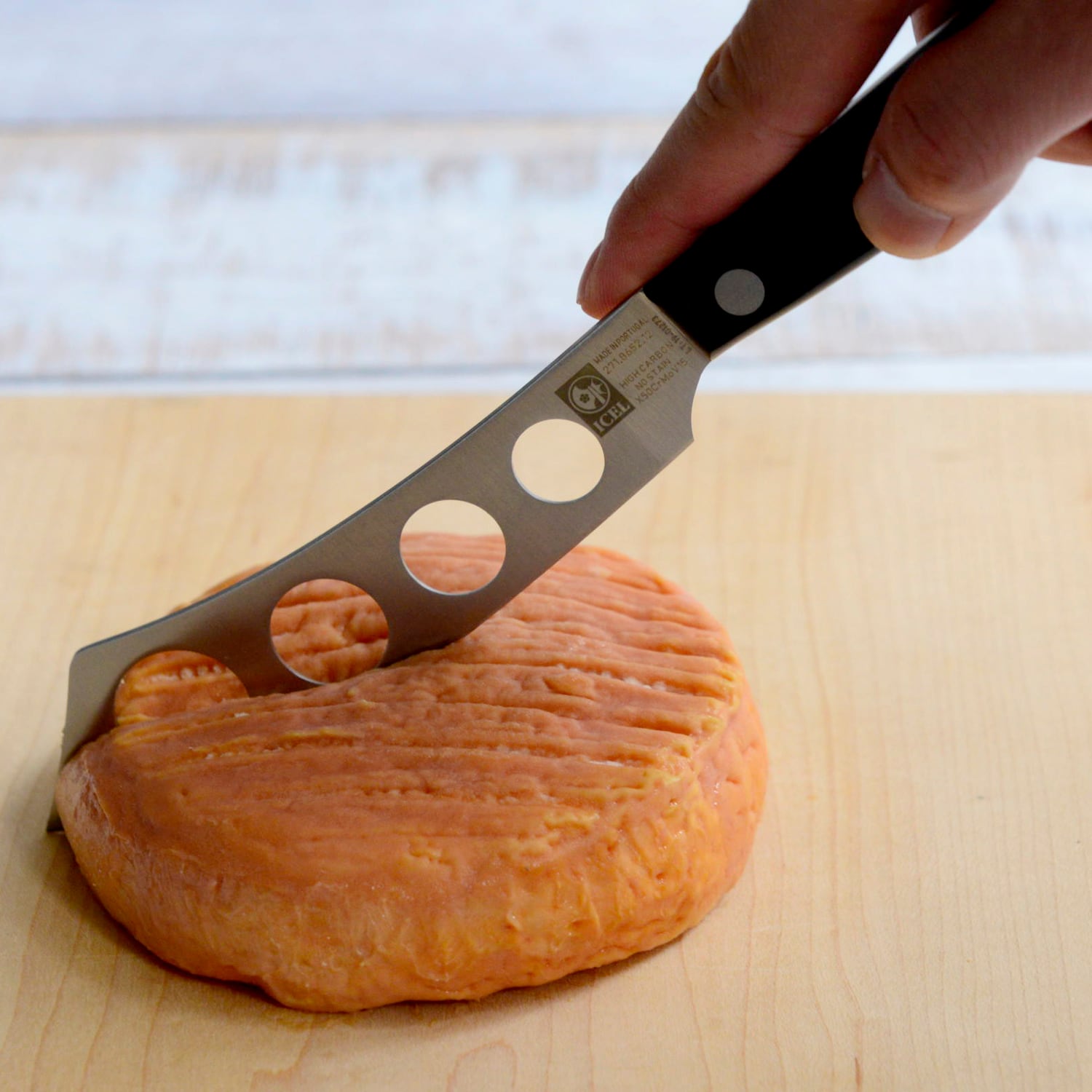 イセル セミハードチーズナイフ | ザッカワークスオンラインショップ