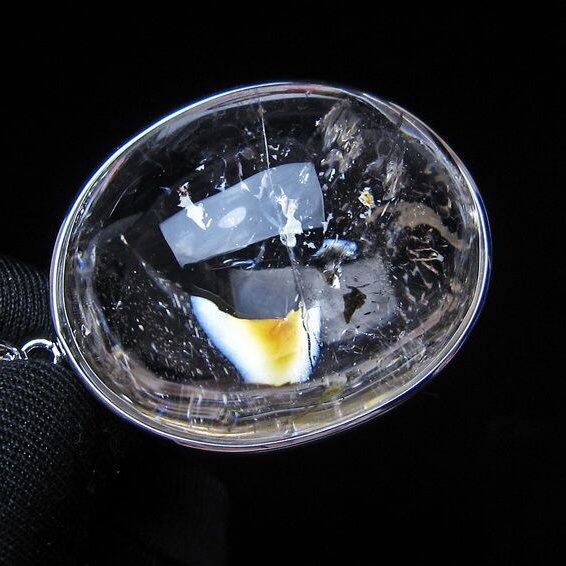 アイリスクォーツ 水晶 ペンダント 虹入り メール便可 一点物 112-14111