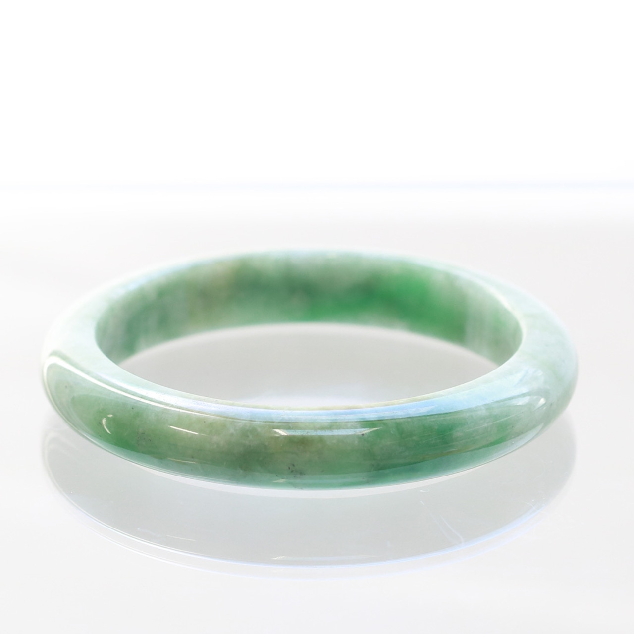 【内径 約59mm】重厚感ある翡翠のバングル komaru/ green A貨翡翠 jd_bg1219