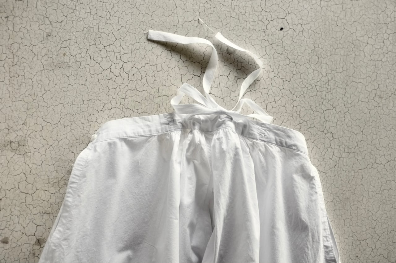 フランスアンティーク 1900s 鈴蘭と形而上的鈴蘭とロングレース