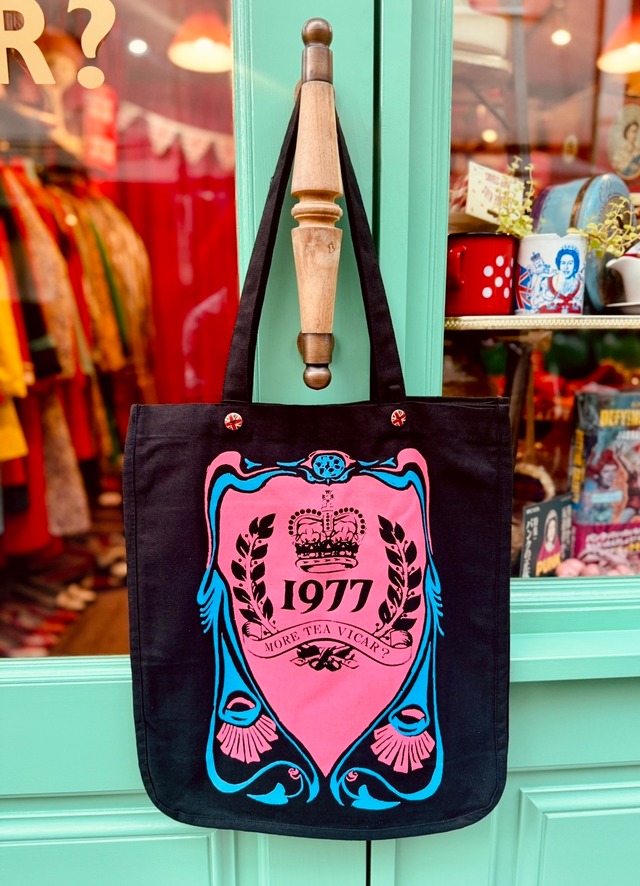 More Tea Vicar？オリジナルトートバッグ