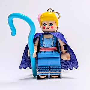 ★ブロックフィギュアキーホルダー★【トイ・ストーリー TOY STORY4 / 5 】 Bo Peep ボー・ピープ アクティブパンツver. / トイストーリー〚アメリカン雑貨 アメトイ〛