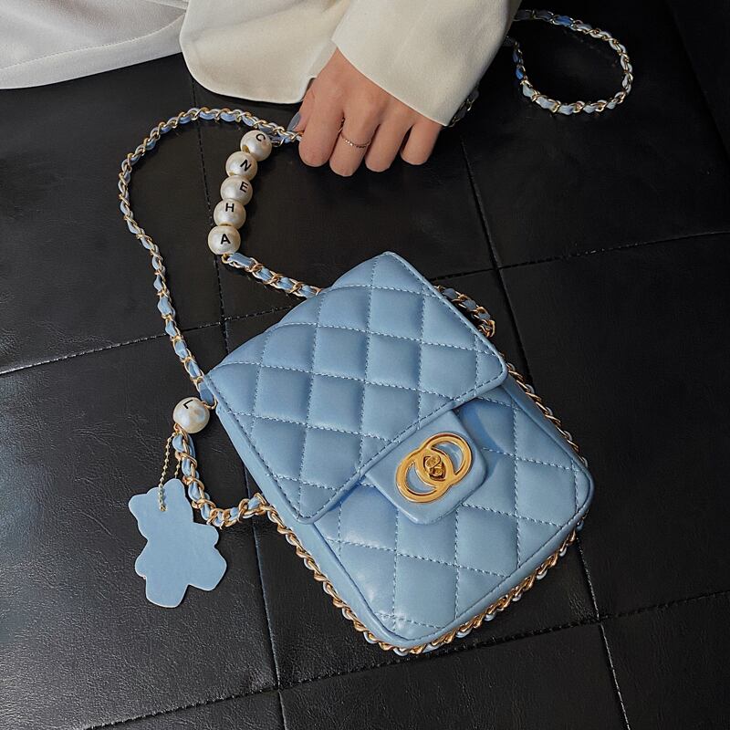 刺繍糸スモールバッグウエスタンスタイル女性バッグ2020人気の新しい流行のファッションネットレッドメッセンジャーバッグワイルドチェーンスモールスクエアバッグ 手作りハンドバック66161863327