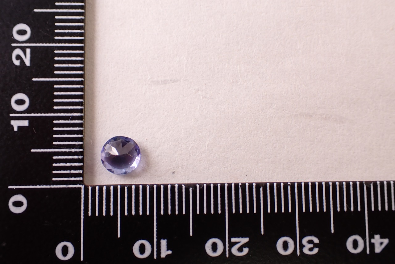 タンザナイト　0.64ct　[D11‐449]