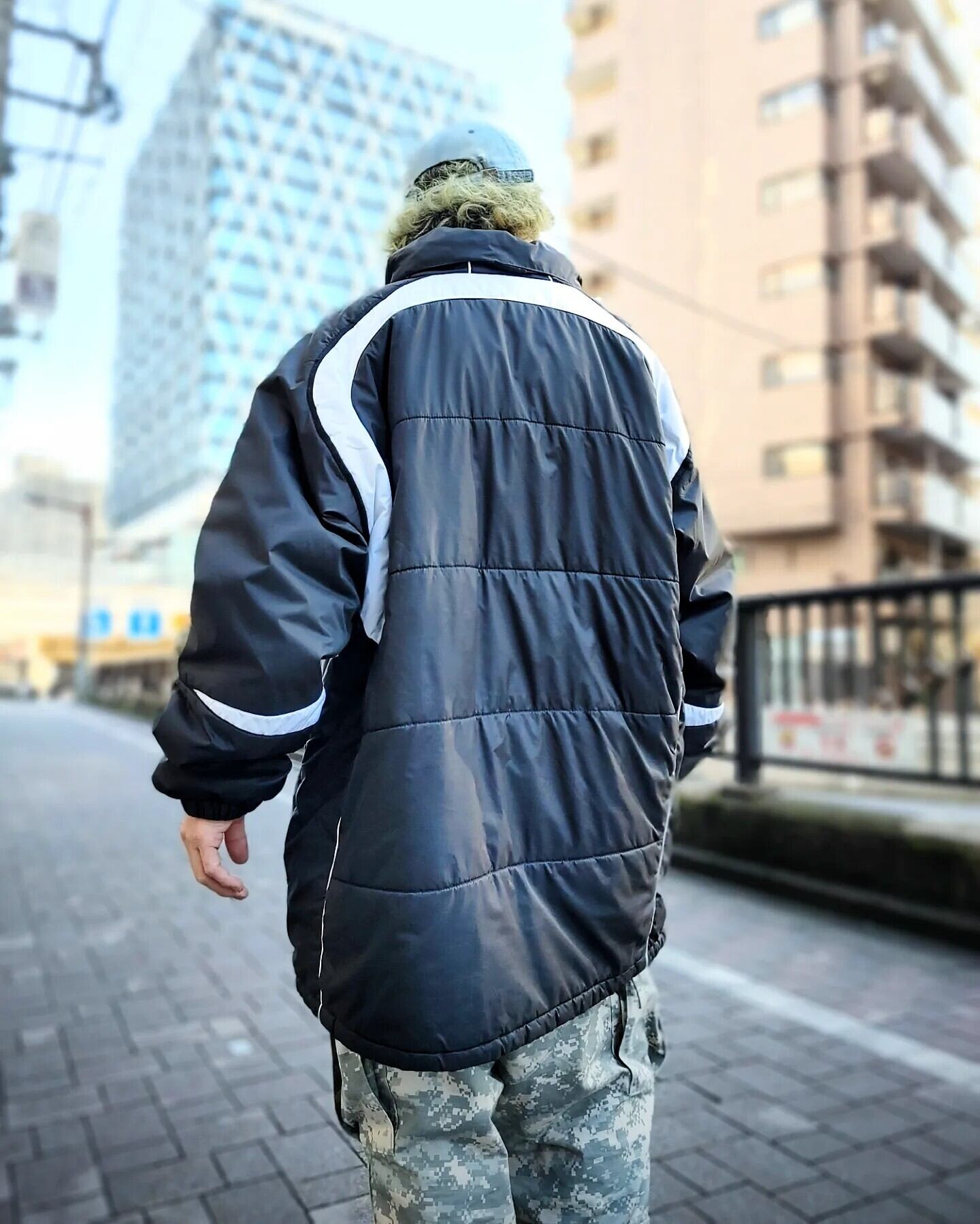 ポロラルフローレン スウエット生地 スタジャン XLサイズ ツートーン ワッペン ポロラルフローレン スウエット生地 スタジャン XLサイズ ツートーン