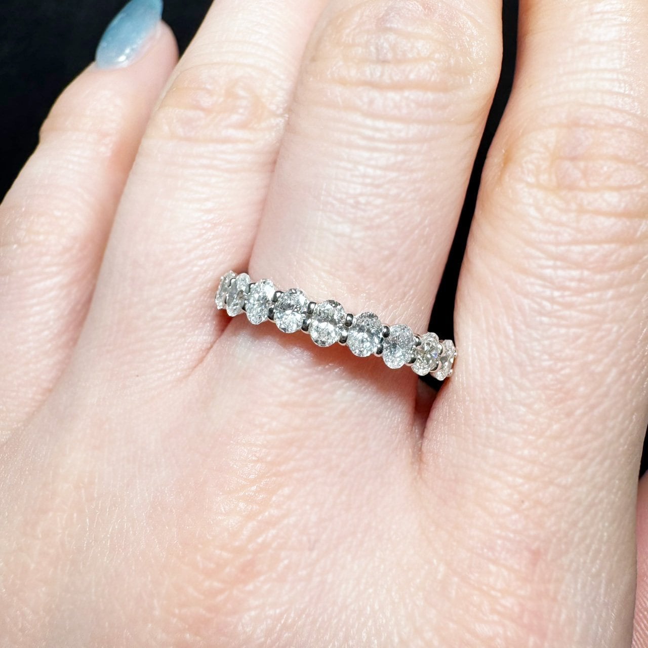 Pt950 0.70ct オーバルカット ダイヤモンド エタニティリング | カオキ