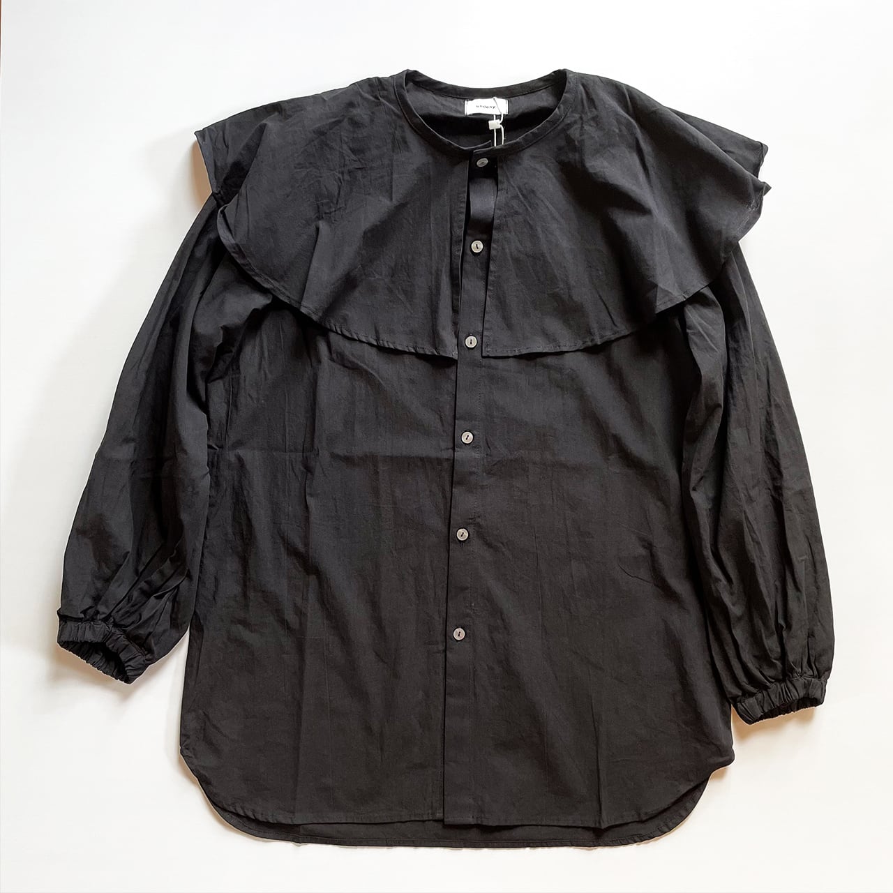 Ruffles cape blouse (black)