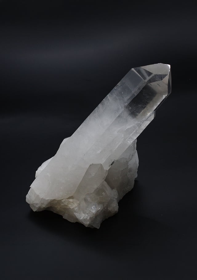 水晶 クラスター 特別価格/高品質]インド/マニハール産ヒマラヤ水晶クラスター（2.24kg