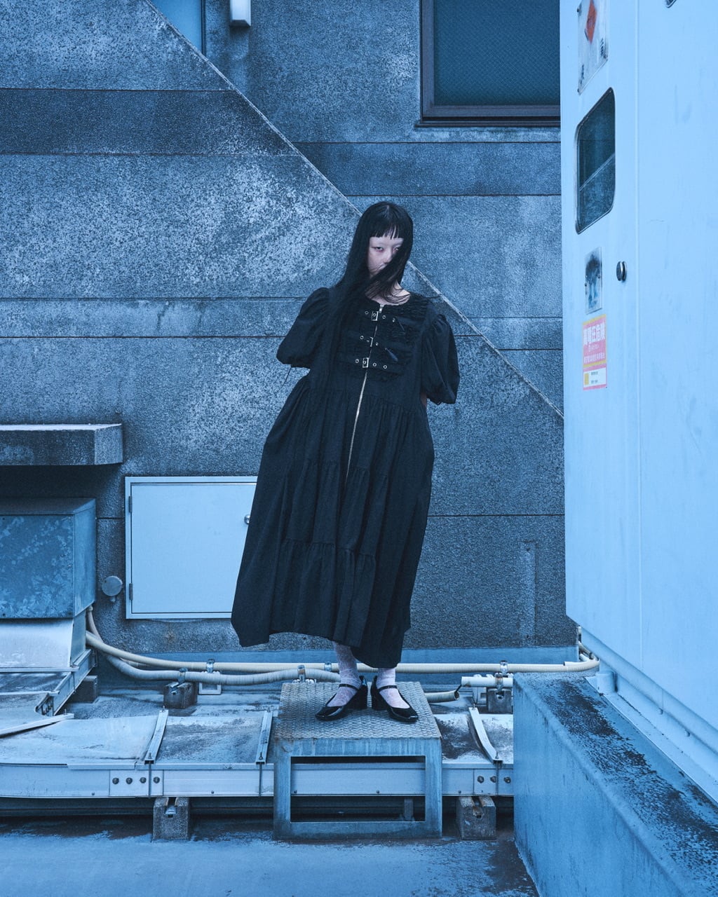 ボンテージバルーンスリーブワンピース　BLACK