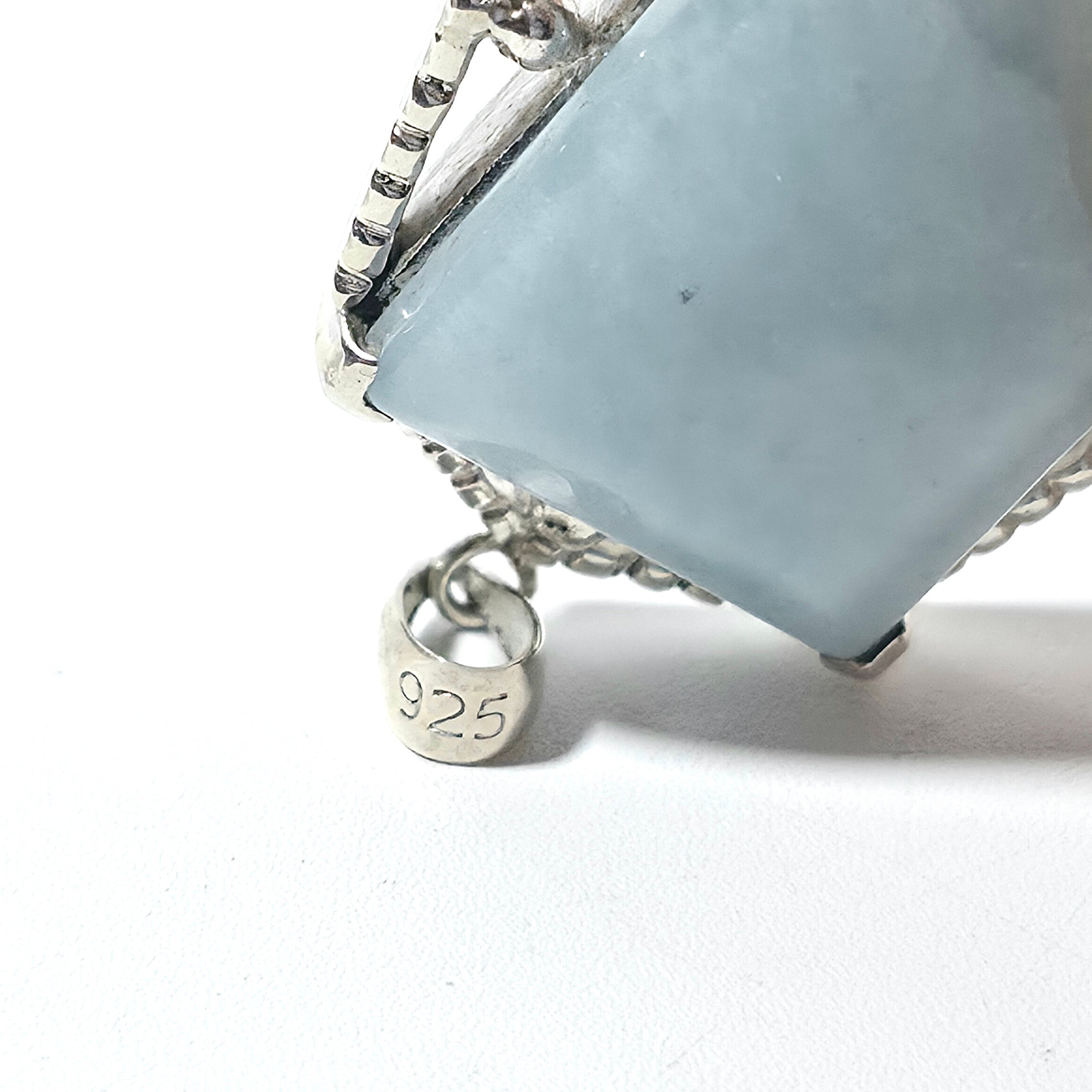入コン沢ペンダントトップ:糸魚川翡翠:金具(SILVER:SV925)付き BPT0612