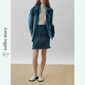 青影をなぞる光の曲線：ツイストショートスカート《XU0270》