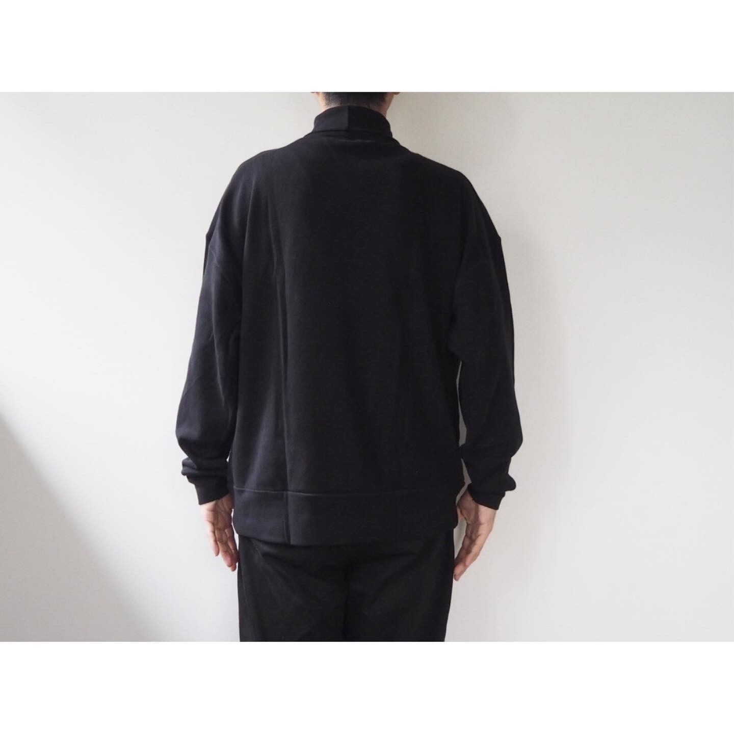 未使用 ジチピ 伊製 SCIMMIA ミラノリブ タートルネック ニットソー 30 