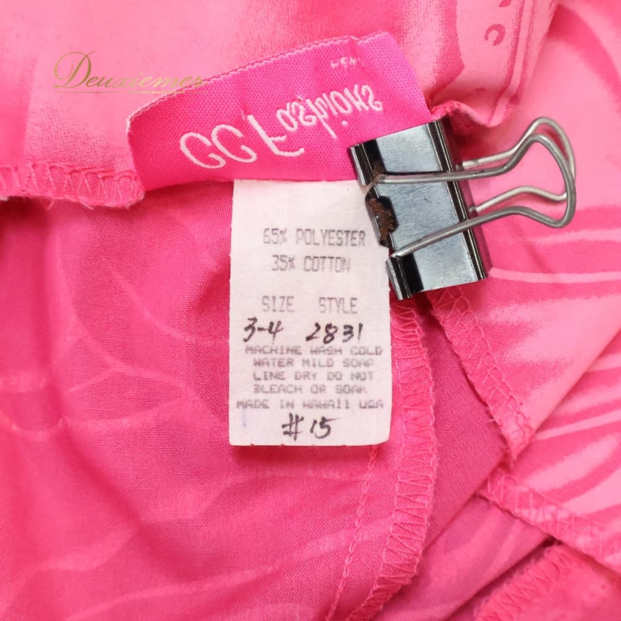 フラダンス 衣装 CC Fashions CCファッション ワンピース ドレス ピンク系 ハワイ製 ワンカラー 長袖 フリル プルメリア柄 ラウアエ柄 かわいい 華やか 鮮やか 明るい ハワイアン アロハ ハワイアンプリント フラ ダンス レッスン 練習