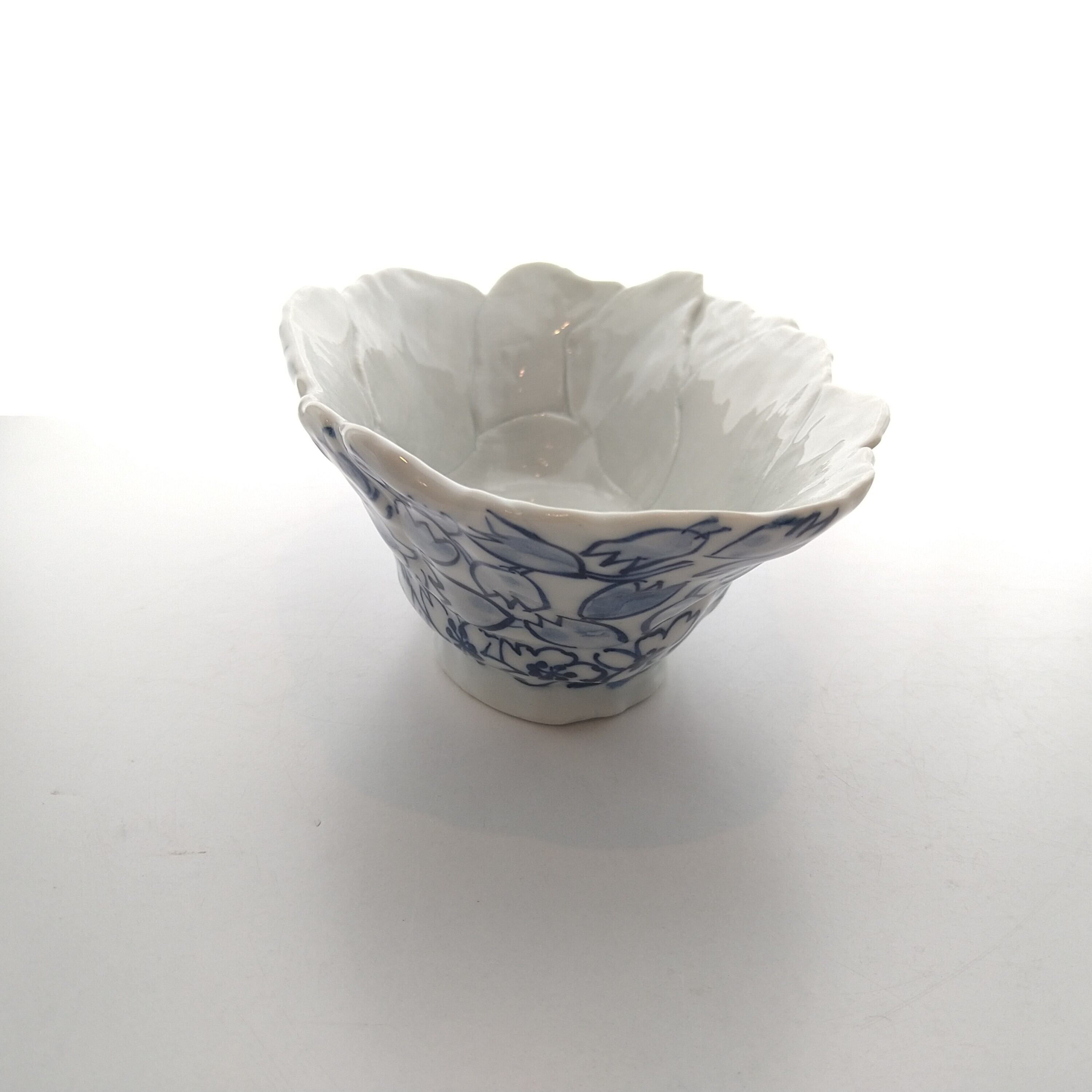 染付鉢 花詰」中村まみい | kutanieishin