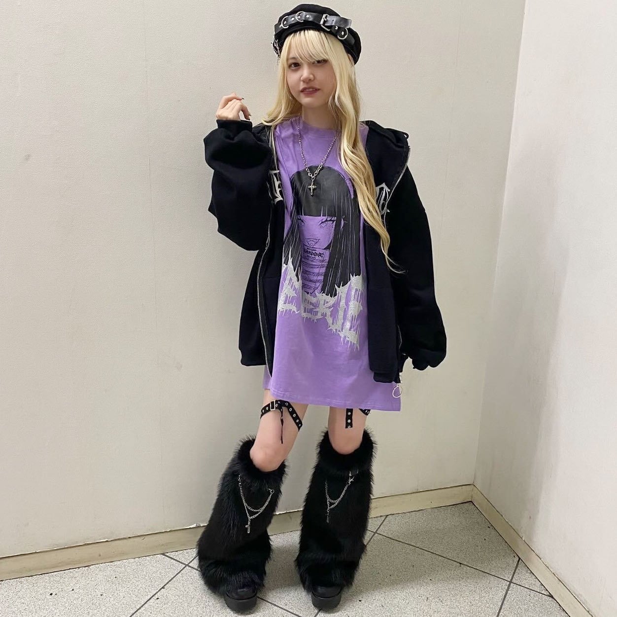 FACT ロンT XLサイズ パープル 新品未開封 POPUP限定 10/31 完売WHITE再入荷！】パッツンGIRLロンT | VOLCAN&APHRODITE