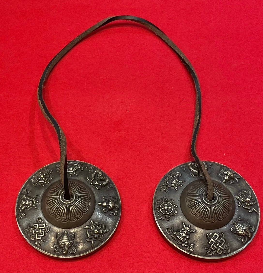 ネパール産 大きめのティンシャ 8cm/現地購入品 楽天市場】ティンシャ（原産国/製造国ネパール）の通販
