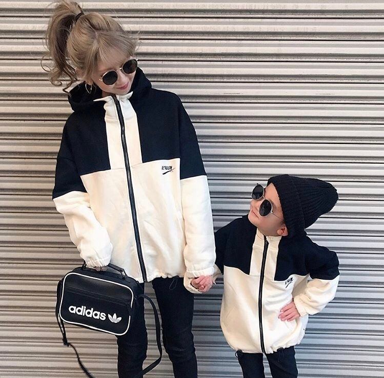 【大人サイズ】バイカラージップパーカー