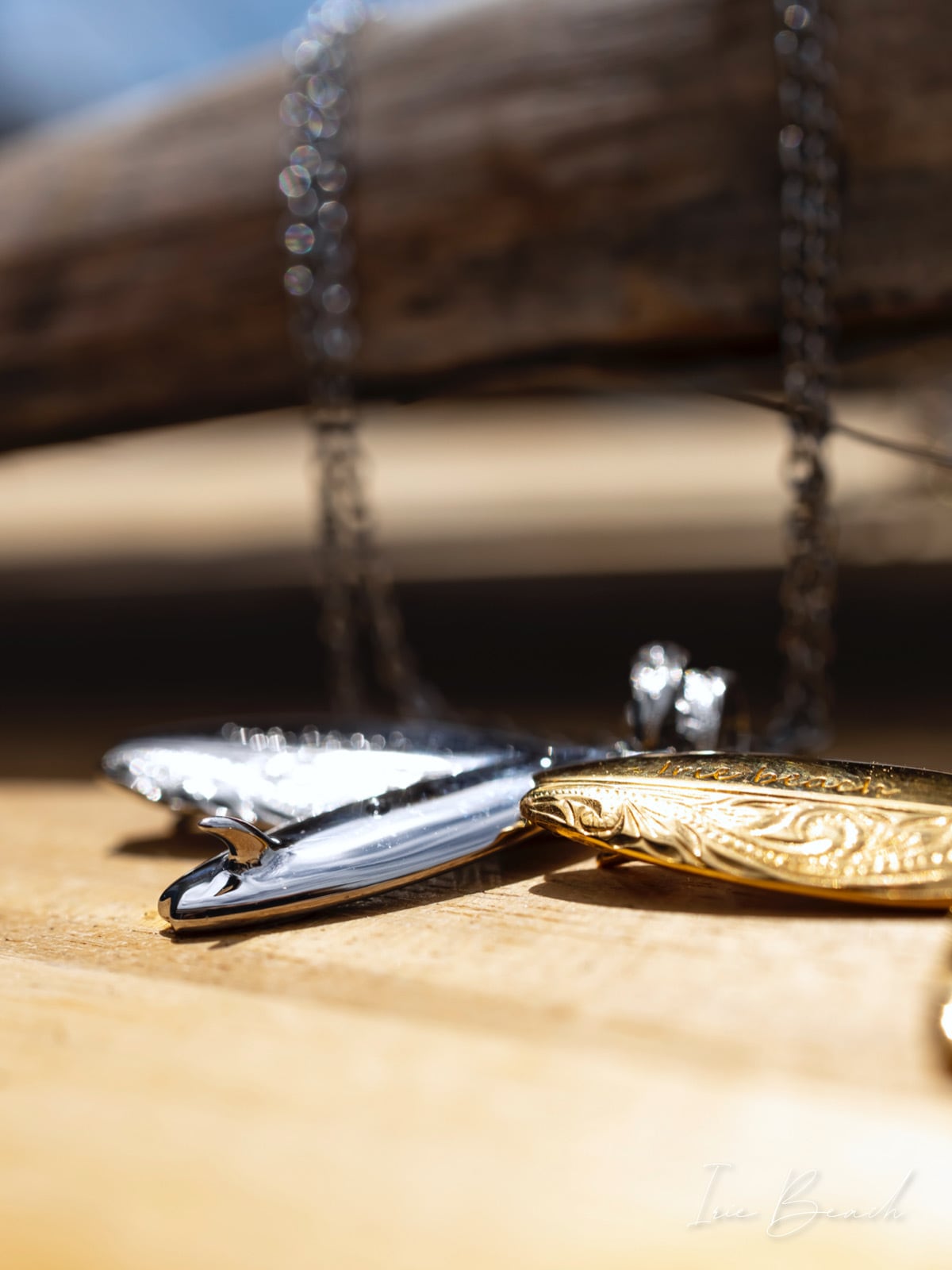 surfboard FIN necklace | IRIEBEACH surfboard FIN necklace | IRIEBEACH