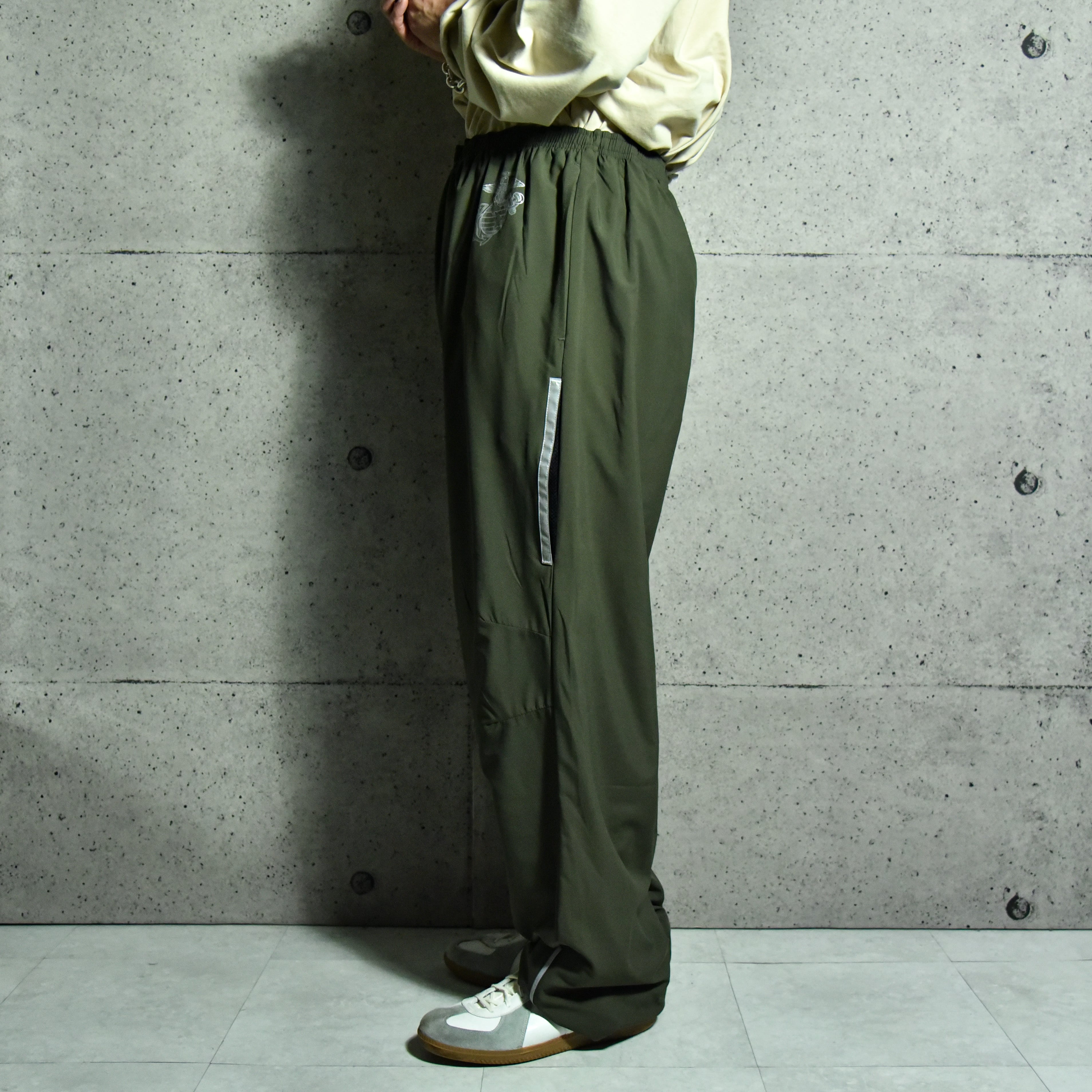 DEAD STOCK】USMC Track Pants New balance アメリカ海兵隊 トラック